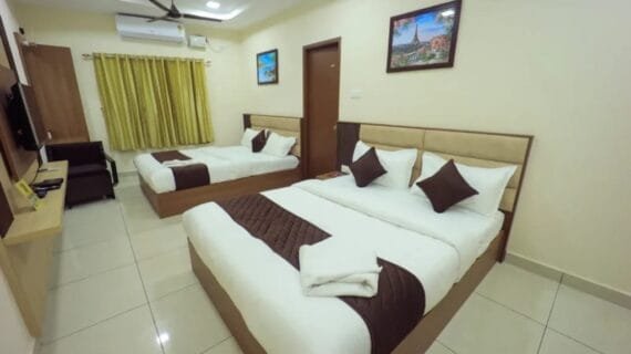 Nine Bed Room at Shri Mahakal Bhakt Niwas Ujjain - Shree Mahakal Bhakt Niwas